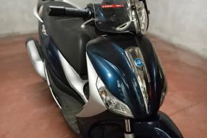 MOTORINO PIAGGIO MEDLEY 125