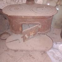 antica stufa in ghisa