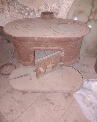 antica stufa in ghisa