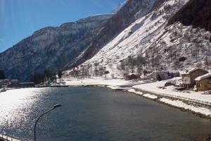 In montagna vista lago per Epifania