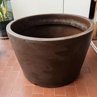 Vaso da esterno in resina 