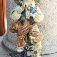 porcellana di capodimonte : cacciatore " cm 38