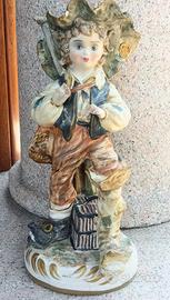 porcellana di capodimonte : cacciatore " cm 38