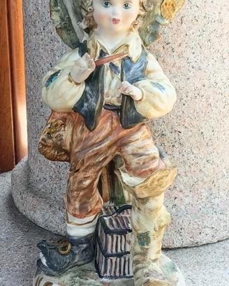 porcellana di capodimonte : cacciatore " cm 38