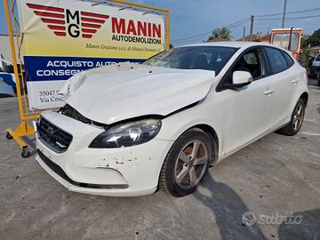 Ricambi Volvo v40 2016