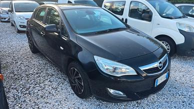 Opel Astra 1.4 100CV 5 porte Elective