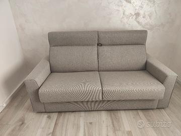 DIVANO LETTO NUOVO (PRODUZIONE ITALIANA)