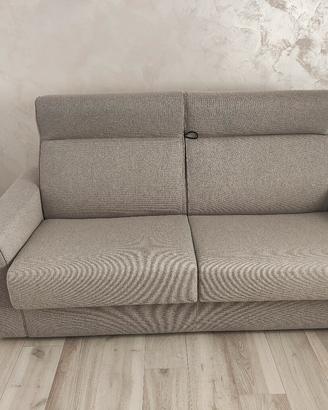 DIVANO LETTO NUOVO (PRODUZIONE ITALIANA)