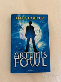 Libro Artemis Fowl