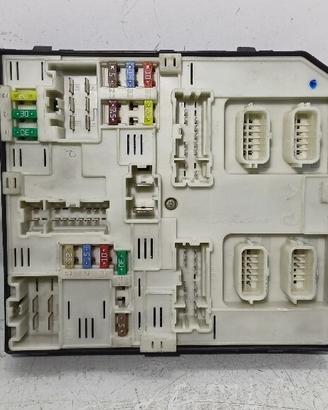 CENTRALINA PORTA FUSIBILI RENAULT Megane III 284B6