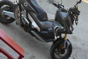 Xadv 750