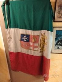 Bandiera tricolore marina militare