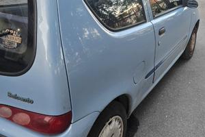 FIAT 600 