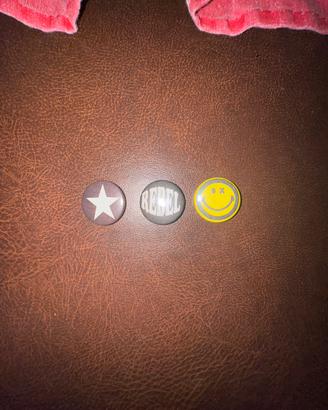 3 spille colorate.