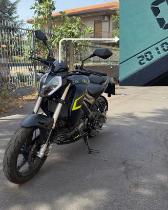 Keeway RKF 125 — solo 2.000 km, pari al nuovo