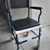 sedia comoda per anziani disabili