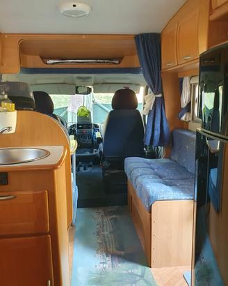 CAMPER IN A R R I V O : Mclouis SEMINTEGRALE 363