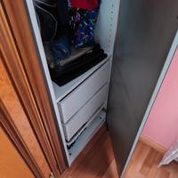 combinazione di guardaroba con anta a specchio 