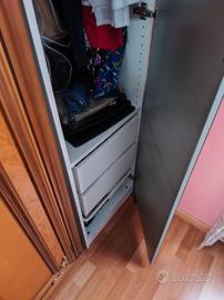 combinazione di guardaroba con anta a specchio 