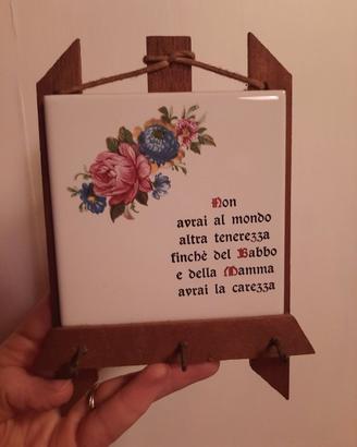 Piastrella decorativa appendi asciugamani vintage 