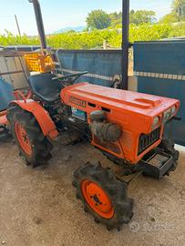 Kubota 7000