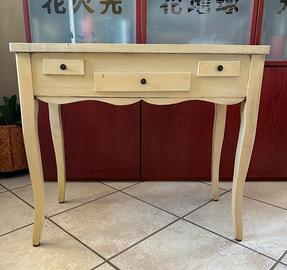 Scrivania in stile Shabby chic