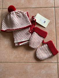 Set Chicco sciarpa guanti e cappellino neonato