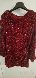 vestito con paillettes bordeaux