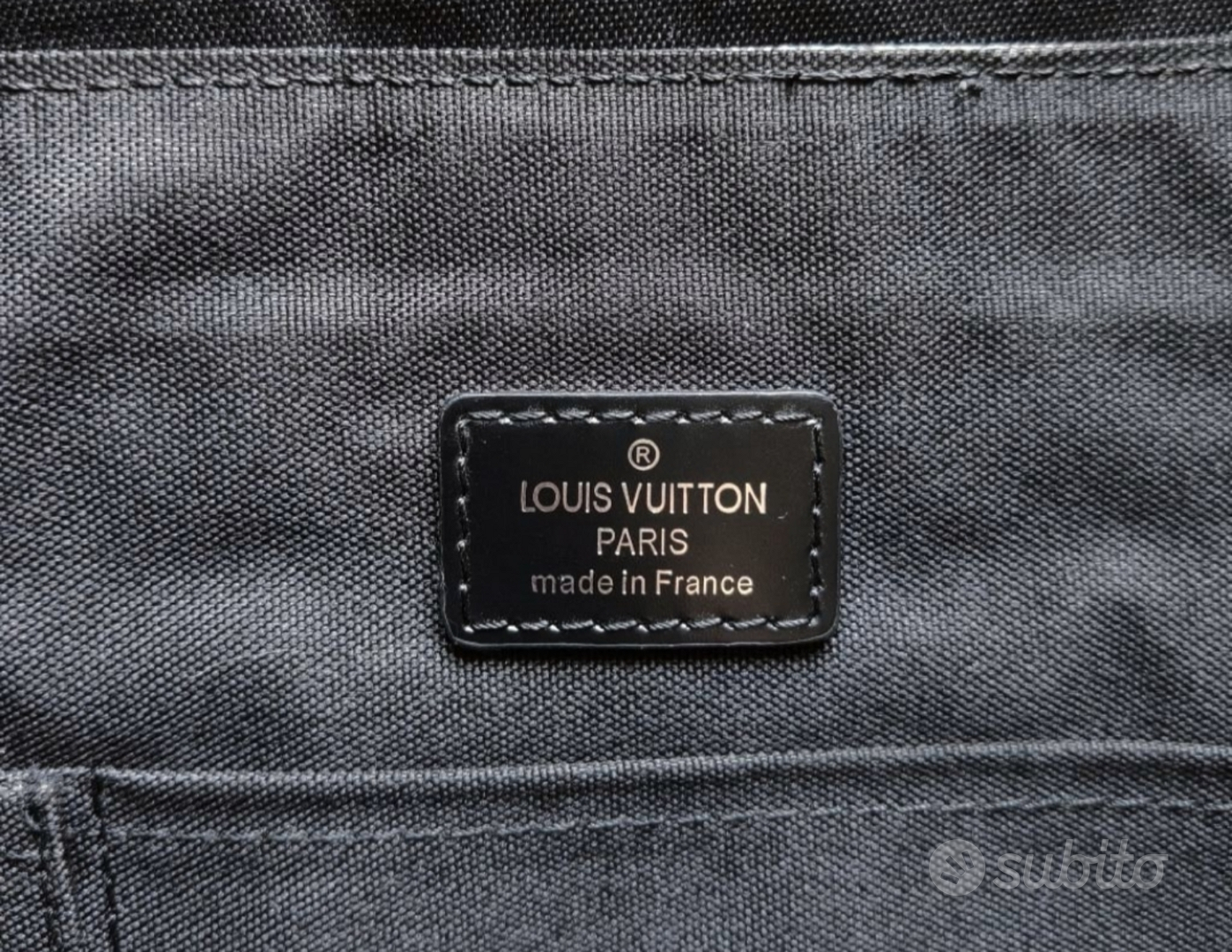 Louis Vuitton Borsa messenger piccola - Abbigliamento e Accessori In  vendita a Enna