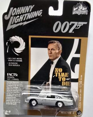 007 James Bond Aston Martin DB5.