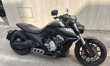 Benda Motorcycles LFC 700