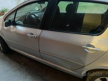 Peugeot 307 2.0 hdi