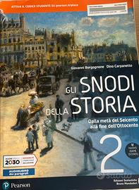 Libro scolastico di storia per superiori