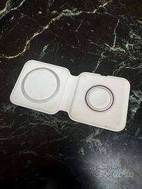 Apple MagSafe Duo Charger