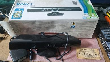 1048NN-Kinect Xbox 360 con Scatola