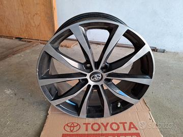 Set 4 cerchi in lega Toyota RAV 4 18" usati