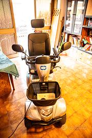 Scooter elettrico per anziani