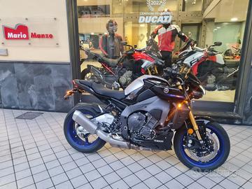 Yamaha MT-10 Sp grigia anno 2024