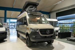 ADRIA SUPERTWIN MB 700 SGX