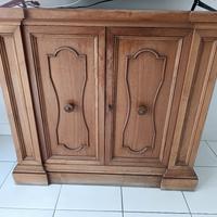 Madia classica in noce
