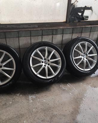 cerchi in lega originali alfa romeo stelvio da 19