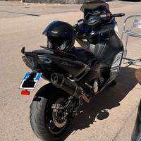 Yamaha T Max 530