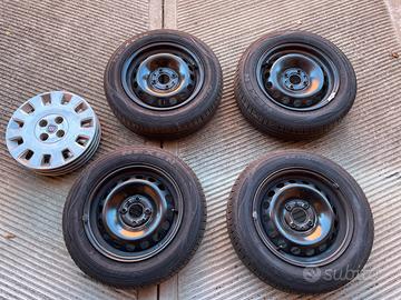 Pneumatici NEXEN 165/70 R14 + Cerchioni
