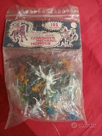 Cowboys indians horses 100 PZ made in Hong kong