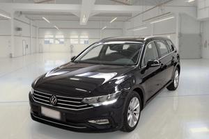 VOLKSWAGEN PASSAT VARIANT 2.0 TDI SCR EVO 90KW BUS