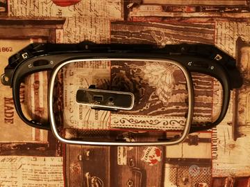 mascherina -  porta USB - uconnect 5 pollici