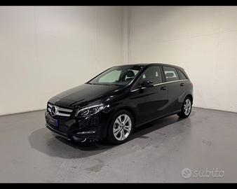 MERCEDES CLASSE B 200D AUTO. 4MATIC PREMIU U615184