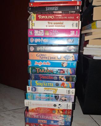 Lotto VHS e DVD Disney + Film Classici