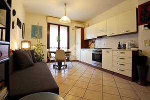 2 LOCALI A PRATO