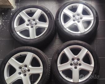 235 45 17 gomme + cerchi 